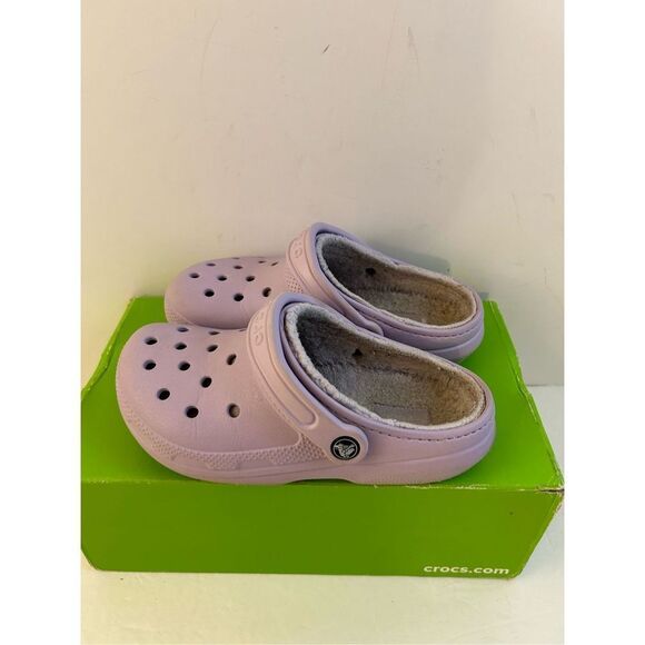 Crocs Purple clogs size 6 lined used - Picture 1 of 5